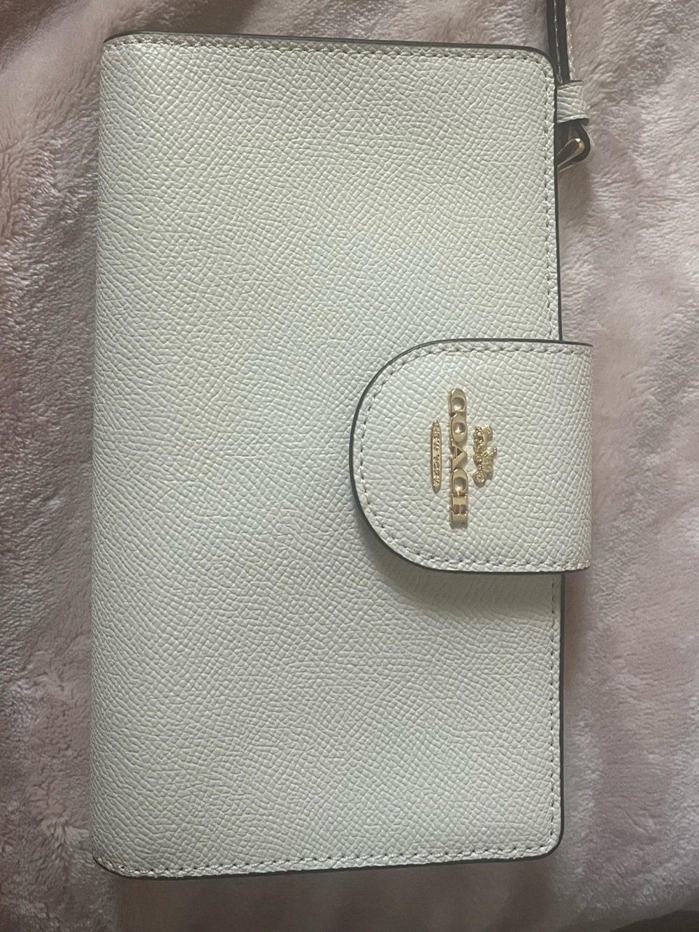 Coach White Pebbled Leather Wristlet Clutch with Gold Logo
